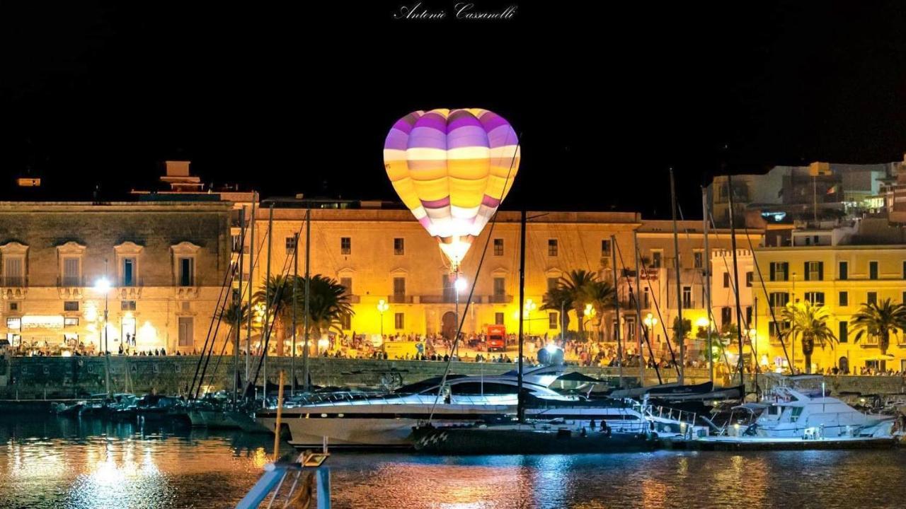 Palazzo Romanelli B&B Trani Exterior foto